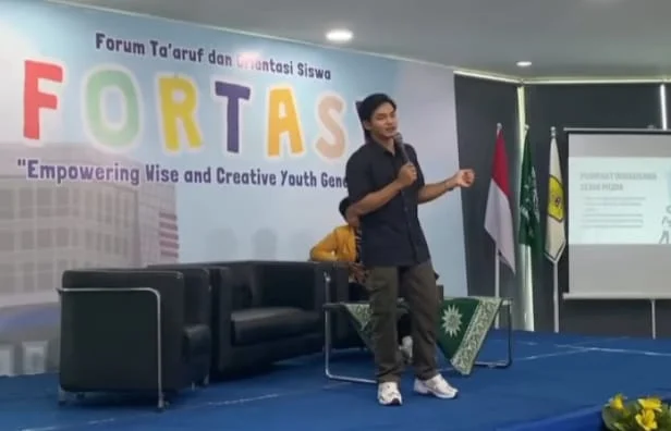 Tanamkan Jiwa Wirausaha, Smamio Gelar Talkshow Bertajuk Pelajar Kaya Karya