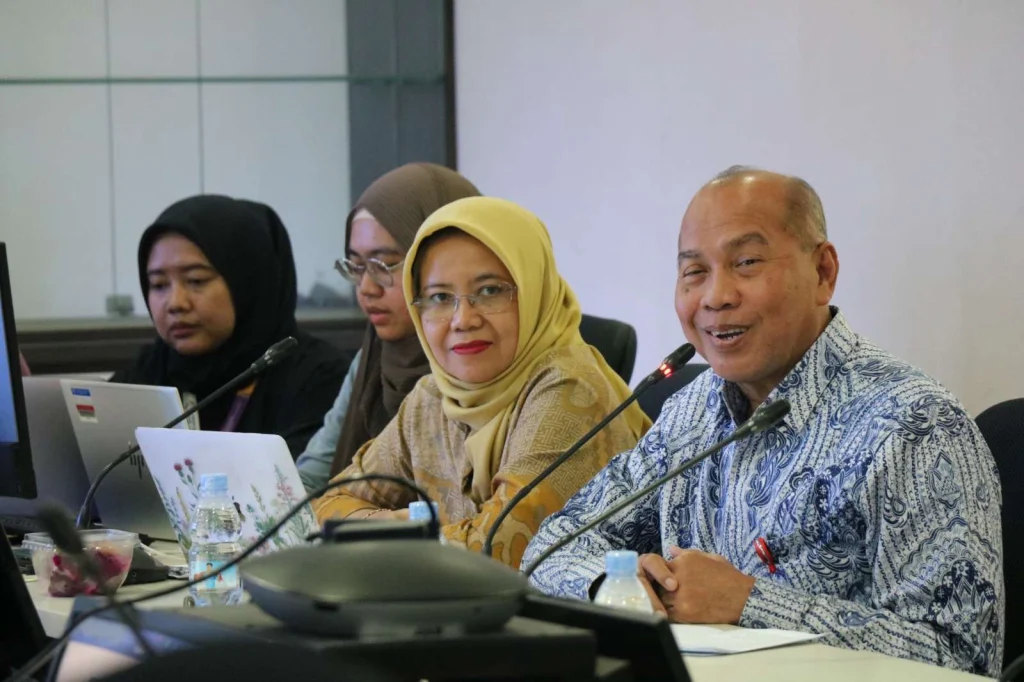 Hadapi Flu Burung Menko PMK Kordinasi Lintas Sektor Untuk Siap Siaga