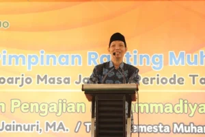 Mangan Bakwan Ngombe Dawet, Pesan Ketua PDM Sidoarjo di Pengukuhan