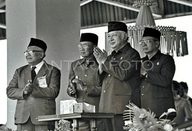 Gelar Pahlawan Nasional Soeharto