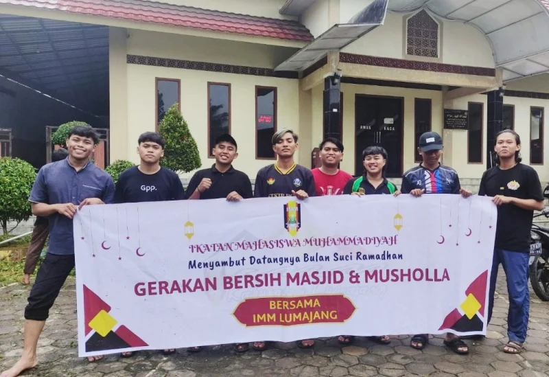 Gerakan Bersih Masjid, IMM Tebar Kebaikan