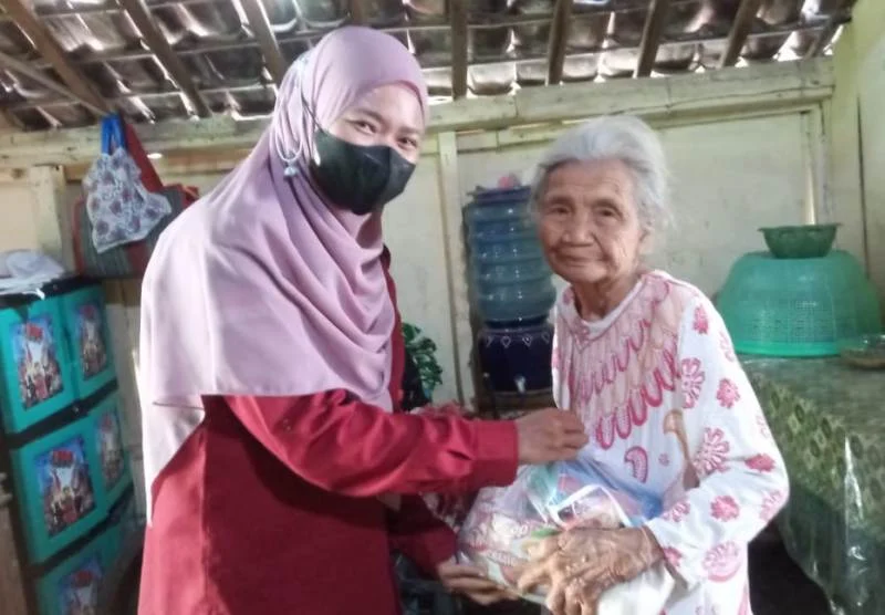 IMM Ahmad Dahlan Gembirakan Warga Desa dengan Ini