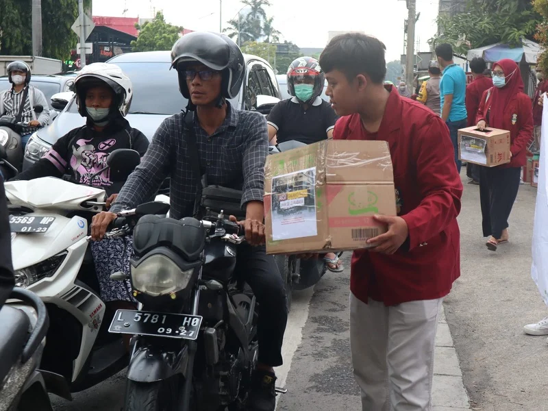 IMM Surabaya Galang Dana dan Edukasi Warga Cegah Banjir