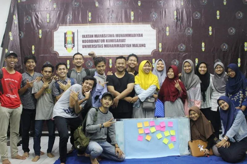 Chatting Tiap Hari Bisa, Disuruh Menulis Malas Luar Biasa