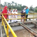 Siswa Tulis Buku Selamatkan Air, Lantas Diserahkan ke PDAM dan Pabrik Kertas