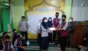 IPM SMPM 8 Bandung Baksos ke Panti Asuhan