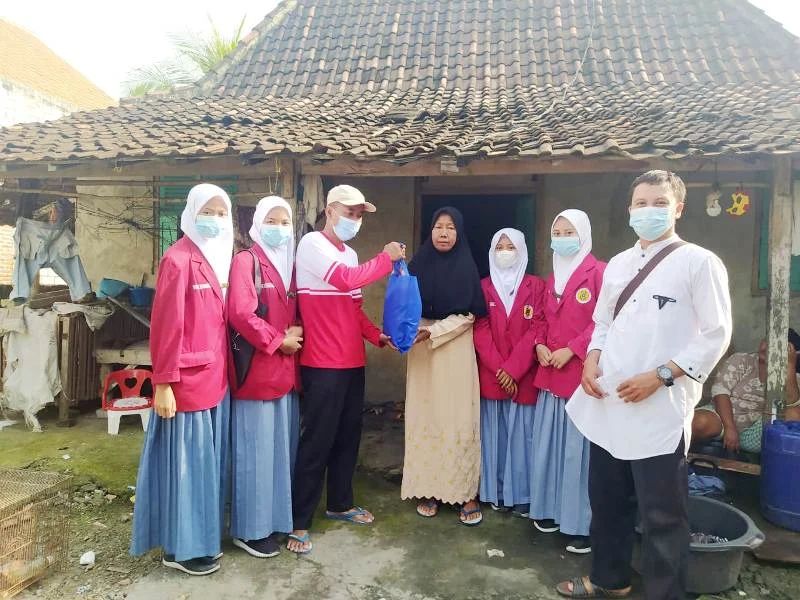 Smamse Gelar Filantropi untuk Warga Dhuafa