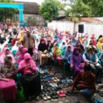 Di Pengajian JUMPA, Ibu-Ibu dan Bapak-Bapak Ini Diajak Gemar Membaca dan Menulis