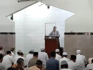 Sabar dan Ikhtiar untuk Masuk Surga