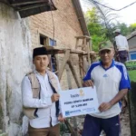 Donatur Sumbang Perbaikan Rumah Korban Gempa Bawean