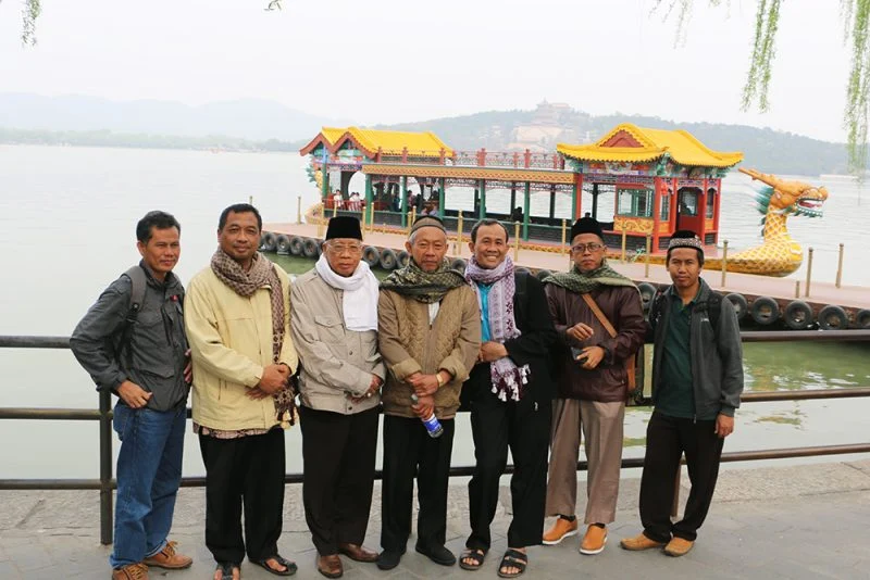 Membayangkan Telaga Sarangan seperti Yi He Yuan di Tiongkok