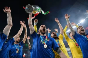 Gladiator Roma Bersorak di Wembley