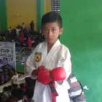 Dukung Karateka Cilik SD Mutu Kesamben Juarai Kejurda