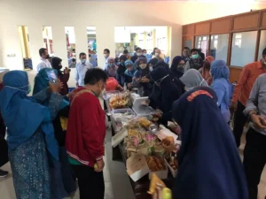 Ini Jajanan Khas Daerah yang Meriahkan Roadshow
