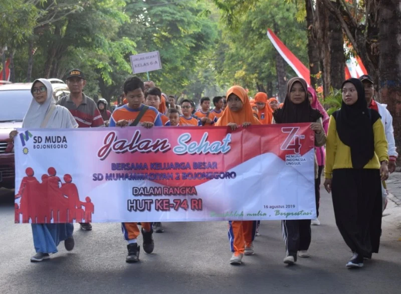 Usai Jalan Sehat, Empat Siswa Ini Dapat Sepeda Gunung