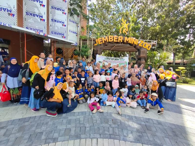 Jember Seru! TK ABA III Borong Tiga Gerbong Kereta