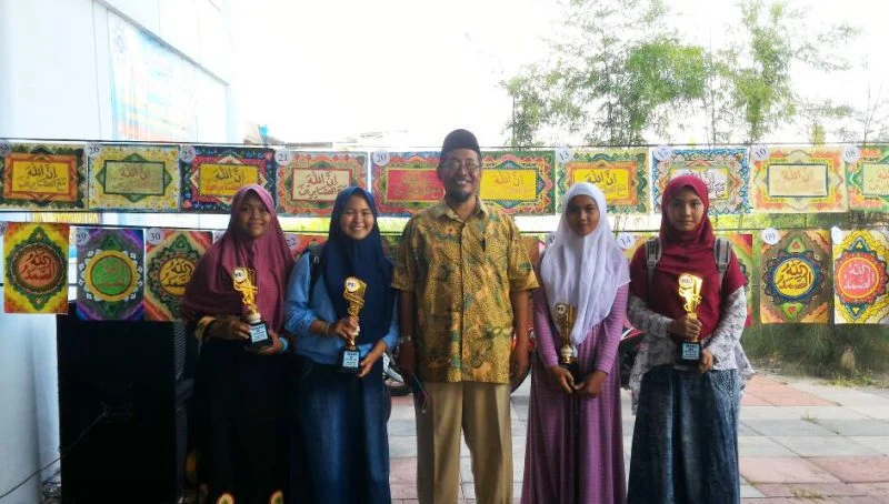 Inilah 10 Kaligrafer Muda Lulusan Pesantren Kaligrafi Muhammadiyah Gresik