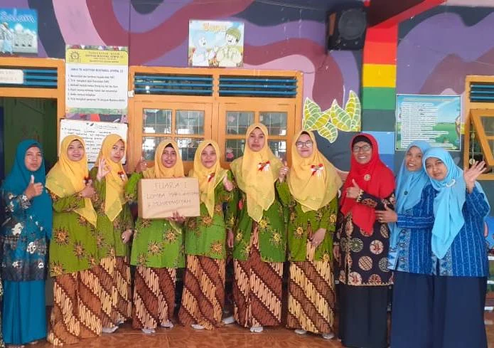 Lomba Menyanyi Mars Aisyiyah, Ibu-Ibu Ini Gemetaran Juga