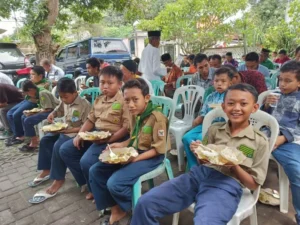 Rawon Masakan Chef Rumah Sakit Ini Tandas di Jumat Berkah