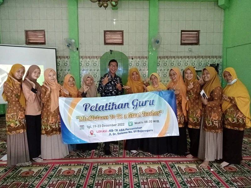 KB-TK Aisyiyah Percontohan Bojonegoro Menggelar Pelatihan Guru