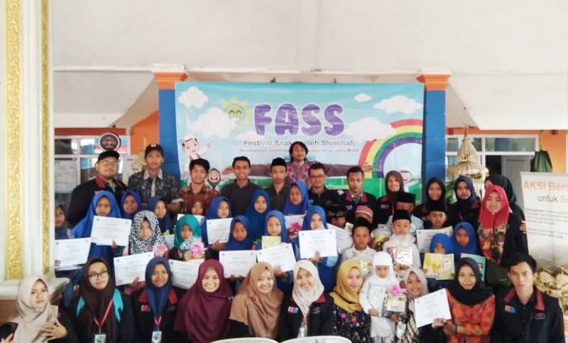 Gelaran Festival Anak Saleh Menjadikan Desa Sumbersuko Makin Meriah