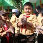 “Oooh Gini Toh Cara Cuci Tangan Itu…..”