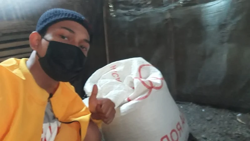 Mahasiswa UMG Edukasi Petani Bikin Pupuk Kompos