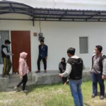Agar Tamu Tak Salah Alamat, KKN UMG Menomori Rumah Warga