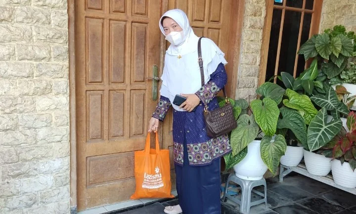 Kantor Layanan Lazismu Pasirian Peduli Warga Isoman