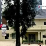 Membidik HRS, Tertusuk Duri Papua