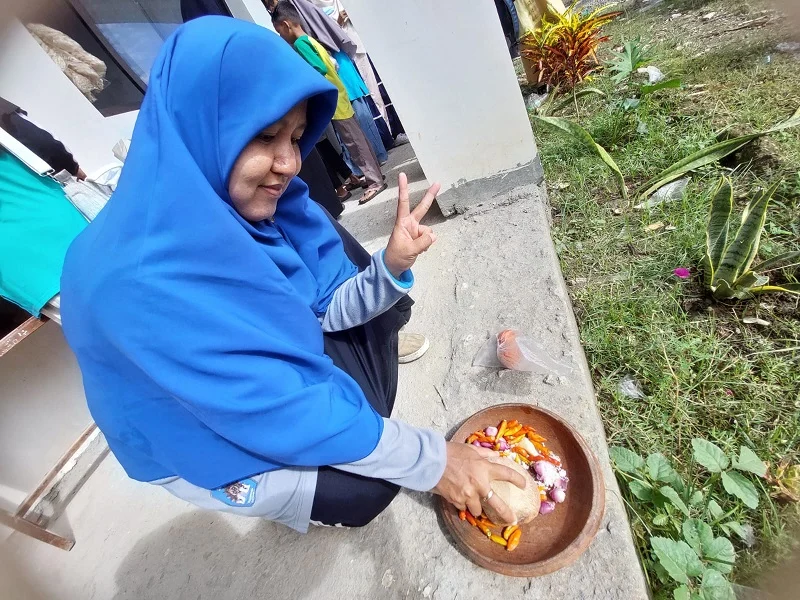 Sabtu Ceria ala SD Mudabo dengan Senam dan Sambal Teri