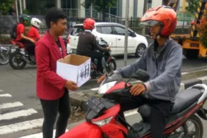 Sempat Bersitegang dan Dicibir, Aksi IMM Galang Donasi untuk Korban Longsor Ponorogo Tetap Lanjut