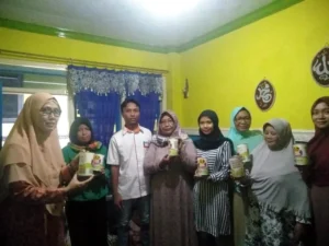 Ibu-Ibu PKK Tertarik Menuju Surga dengan Kaleng 3S