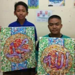 Pesan Moral di Balik Kaligrafi dari Sampah Plastik Karya Santri