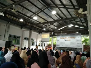 Kalimah Spemdalas Membahas Dampak Positif Negatif Bermedia Sosial