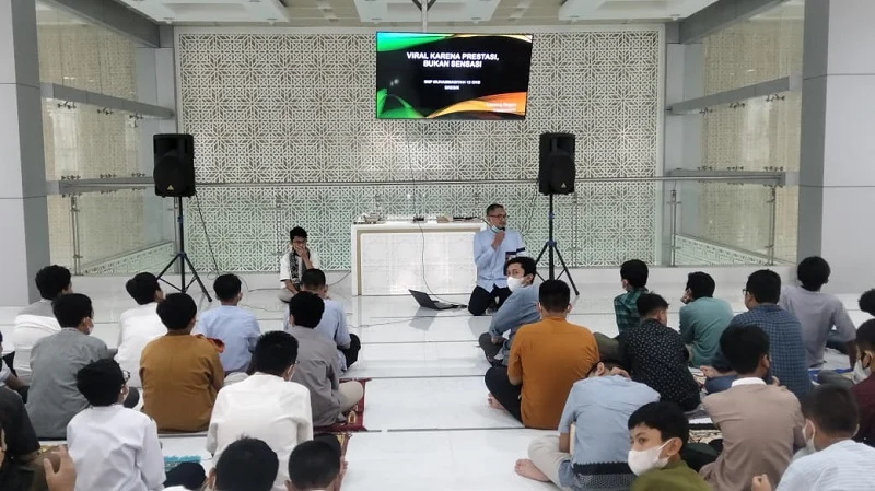 Viral Itu karena Prestasi, Bukan Sekadar Cari Sensasi