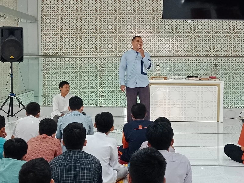 Siswa Spemdalas Diajak Tajdid Niat di Semester Baru