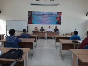 Kampuh Akademi Surabaya Gelar Grand Opening