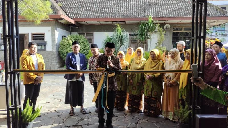 Kantin Aisyiyah Mampu Bangun Tujuh Toko