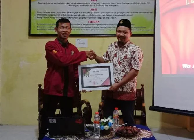 Kantin Ilmu, Cangkrukan Keren IMM Paciran, Begini Kegiatannya