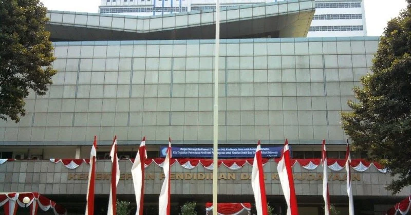 Dengan 2 Cara Pelaksanaan, Sekolah 5 Hari Memperkuat Keberadaan Madrasah Diniyah