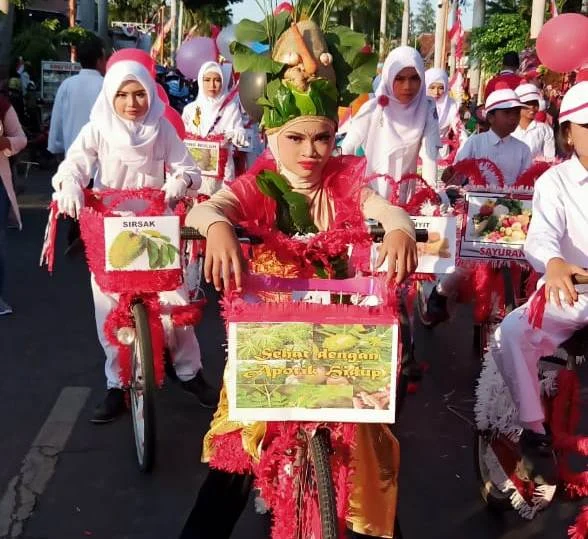 Meriahkan Agustusan dengan Karnaval Sepeda Hias