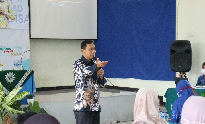 Kenali Jati Diri Anak melalui Sidik Jari