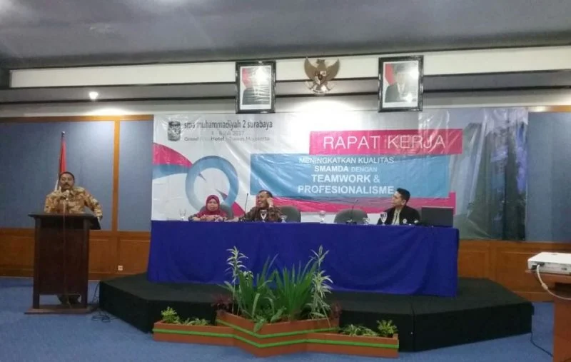 Raker dan Sinergy Building SMAMDA Surabaya Tekankan Penguatan Lima Karakter Muhammadiyah