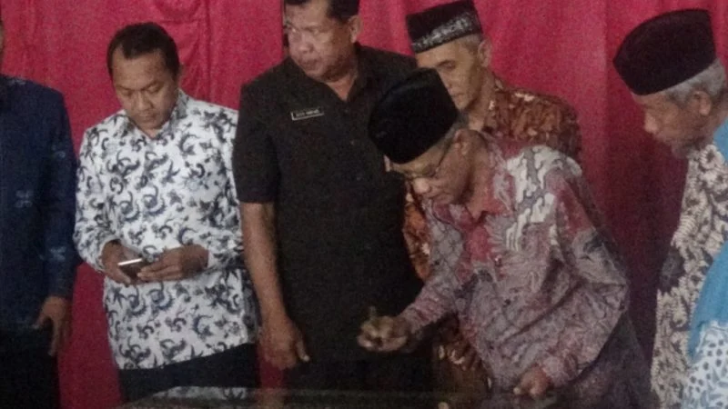 Haedar Nashir Resmikan Gedung Baru RSI Aminah Blitar Senilai Rp 50 Miliar