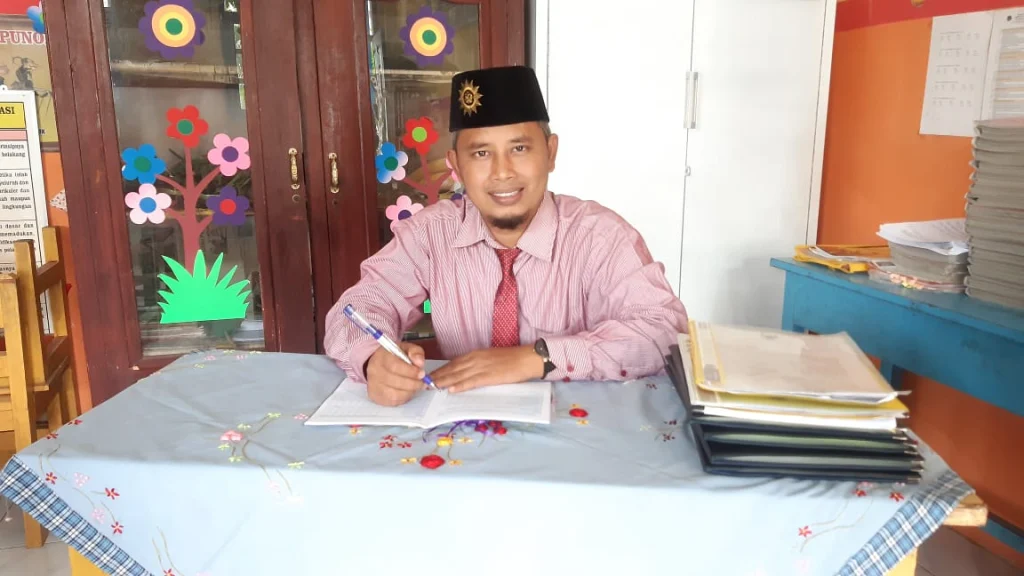 Kholiq Idris Kembali Pimpin SD Muwri