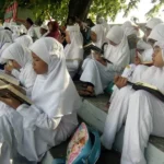 Ribuan Peserta Khotmil Quran Berkumpul Memutihkan Gelora Tambaksari