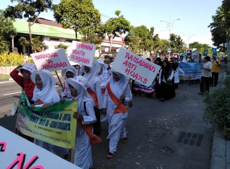 Sambut Ramadan, AMM Gelar Kirab Kampanye Berita Hoax