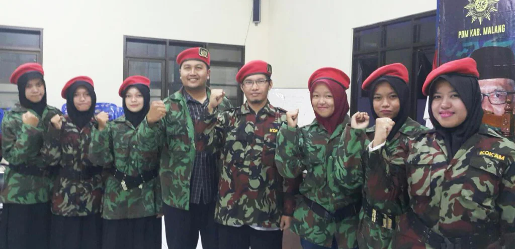 KOKAM(WATI) pun Siap Kawal Peserta Milad Muhammadiyah di Bangkalan