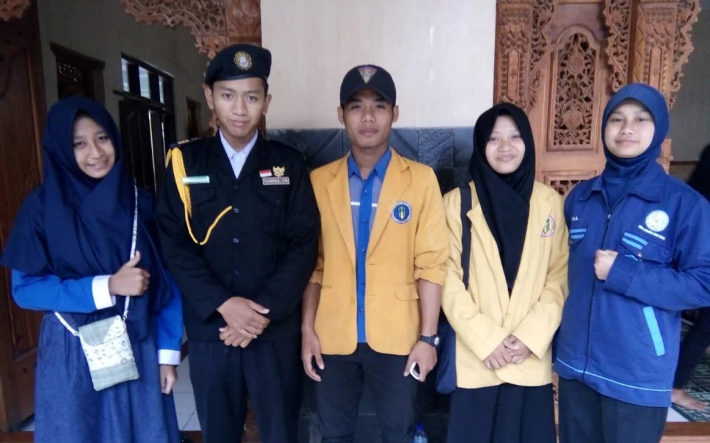 Lahir di Bojonegoro, Komando Pasukan Pelajar Muhammadiyah